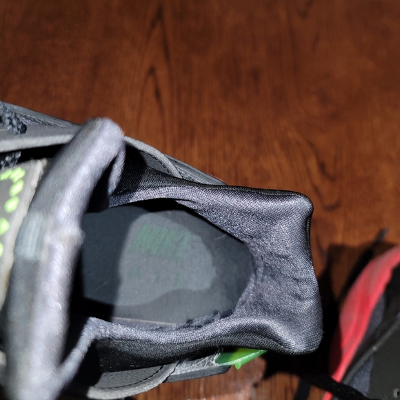 Nike Huaraches - Picture 6 of 7